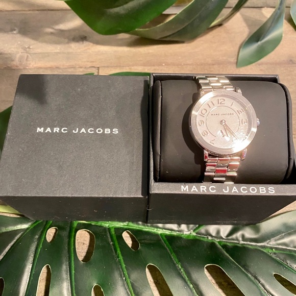 Silver Marc Jacobs watch